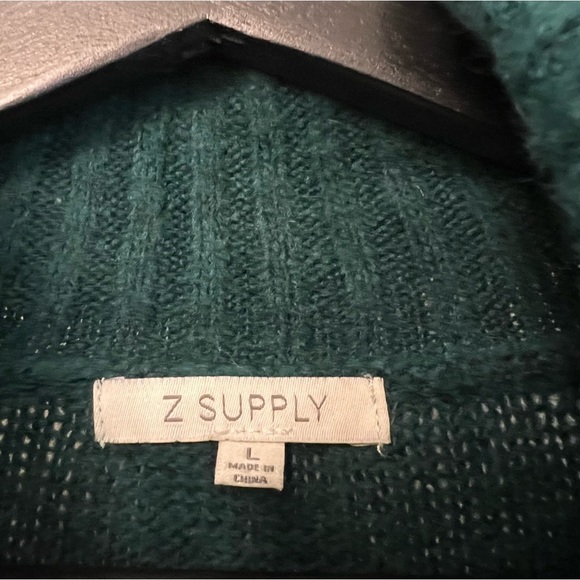Z Supply Ursa Turtleneck Crop Sweater Forest Green Large Contemporary Cozy - Picture 3 of 5